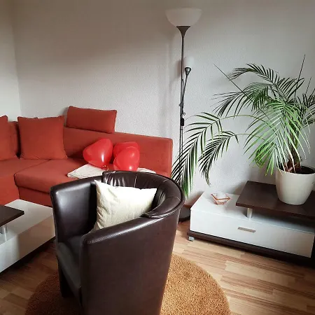 Ferienwohnung Freudenberg 아파트 *