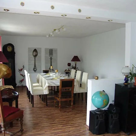 Ferienwohnung Freudenberg 아파트