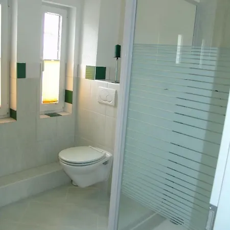 Ferienwohnung Freudenberg * 피르나